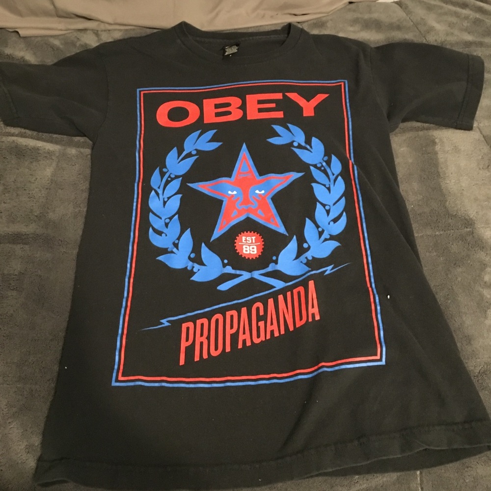 OBEY Designer Tee Men's Small